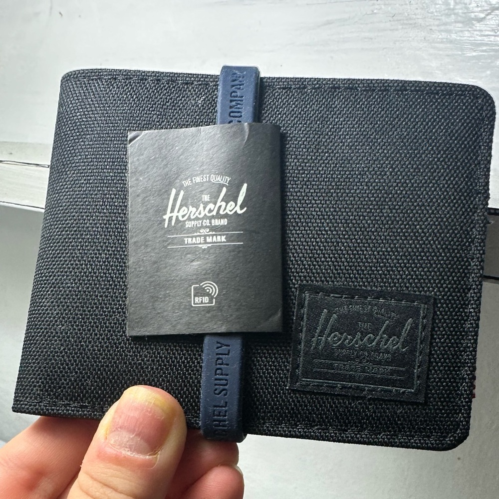 Herschel Wallet